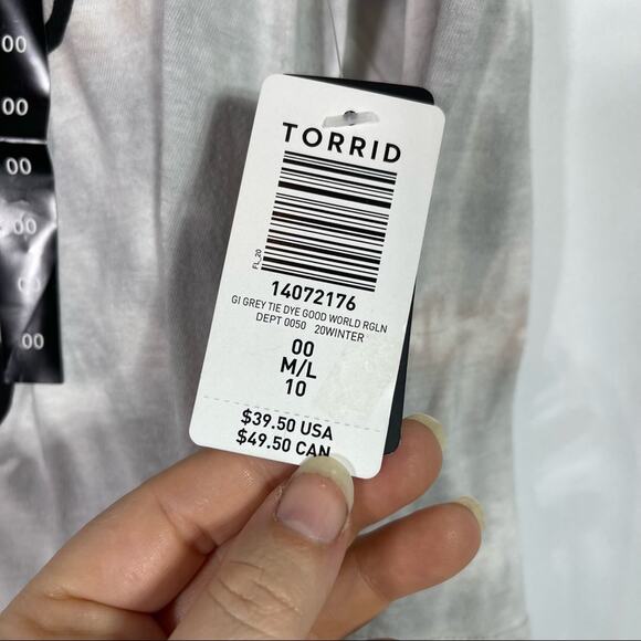 NWT torrid, tiedye Graphic Shirt. Size 00 M/L Believe There is Good in the World - Picture 3 of 5